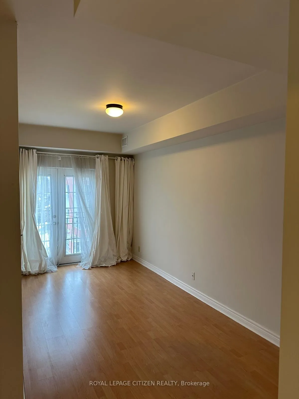 Photo 7 of Unit 301, 1864 Danforth Avenue, Toronto, Danforth — HOMEH
