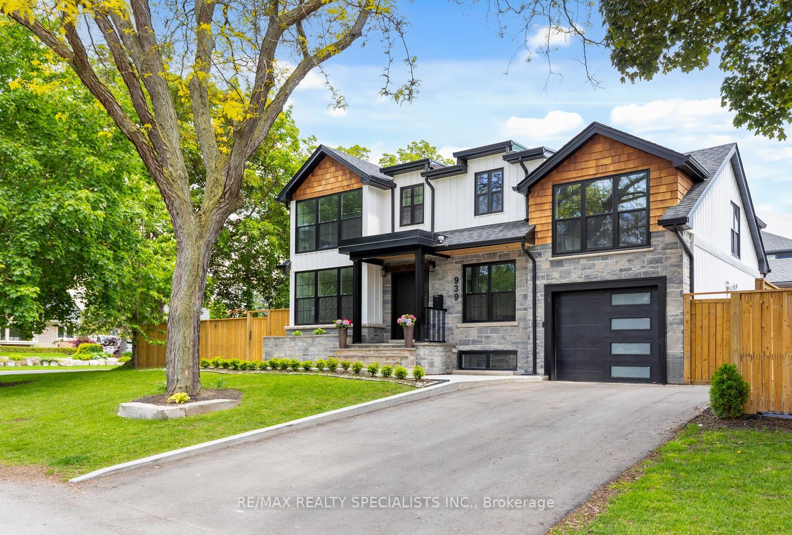 Photo 1 of 939 Teal Drive, Burlington, LaSalle — HOMEH