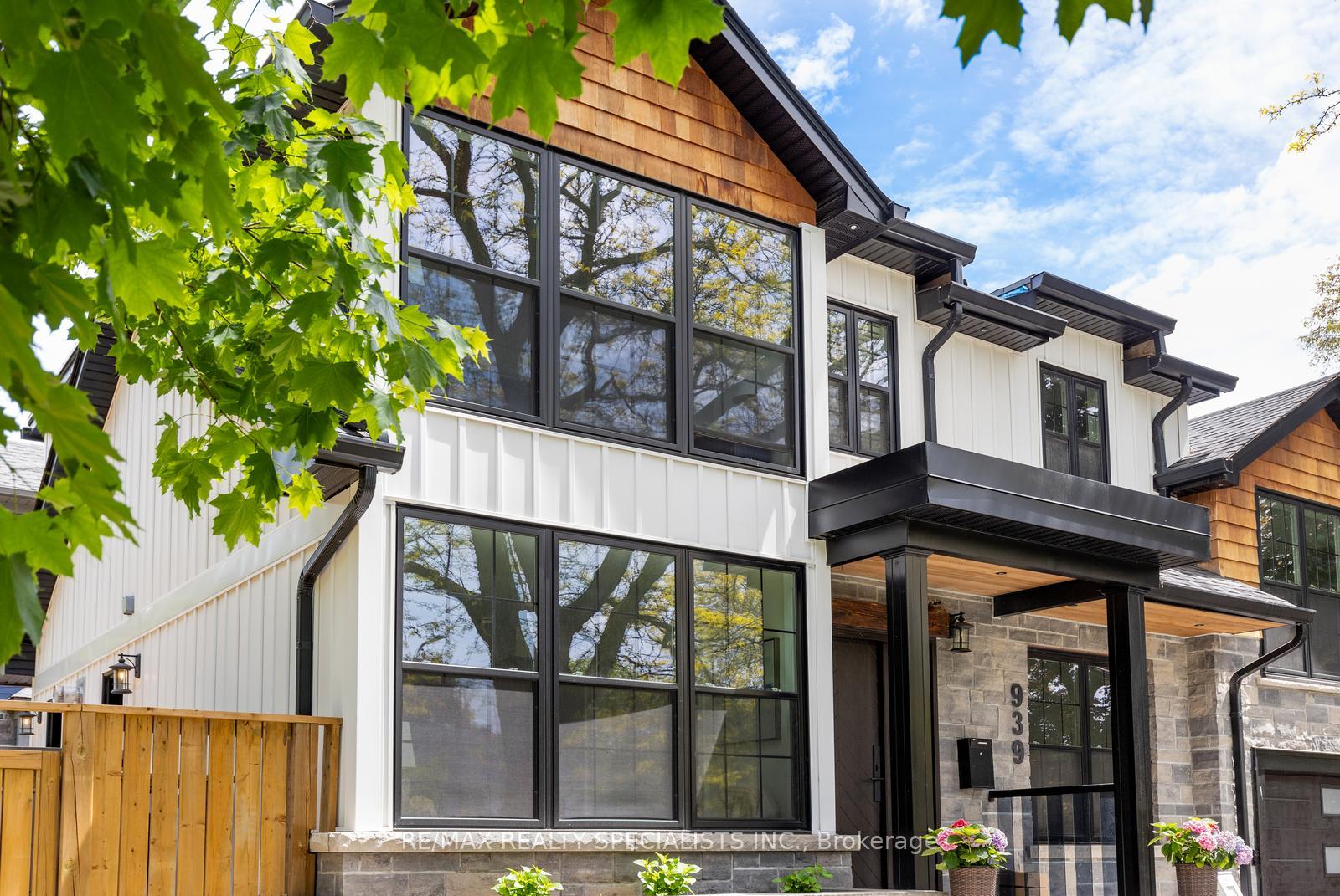 Photo 2 of 939 Teal Drive, Burlington, LaSalle — HOMEH