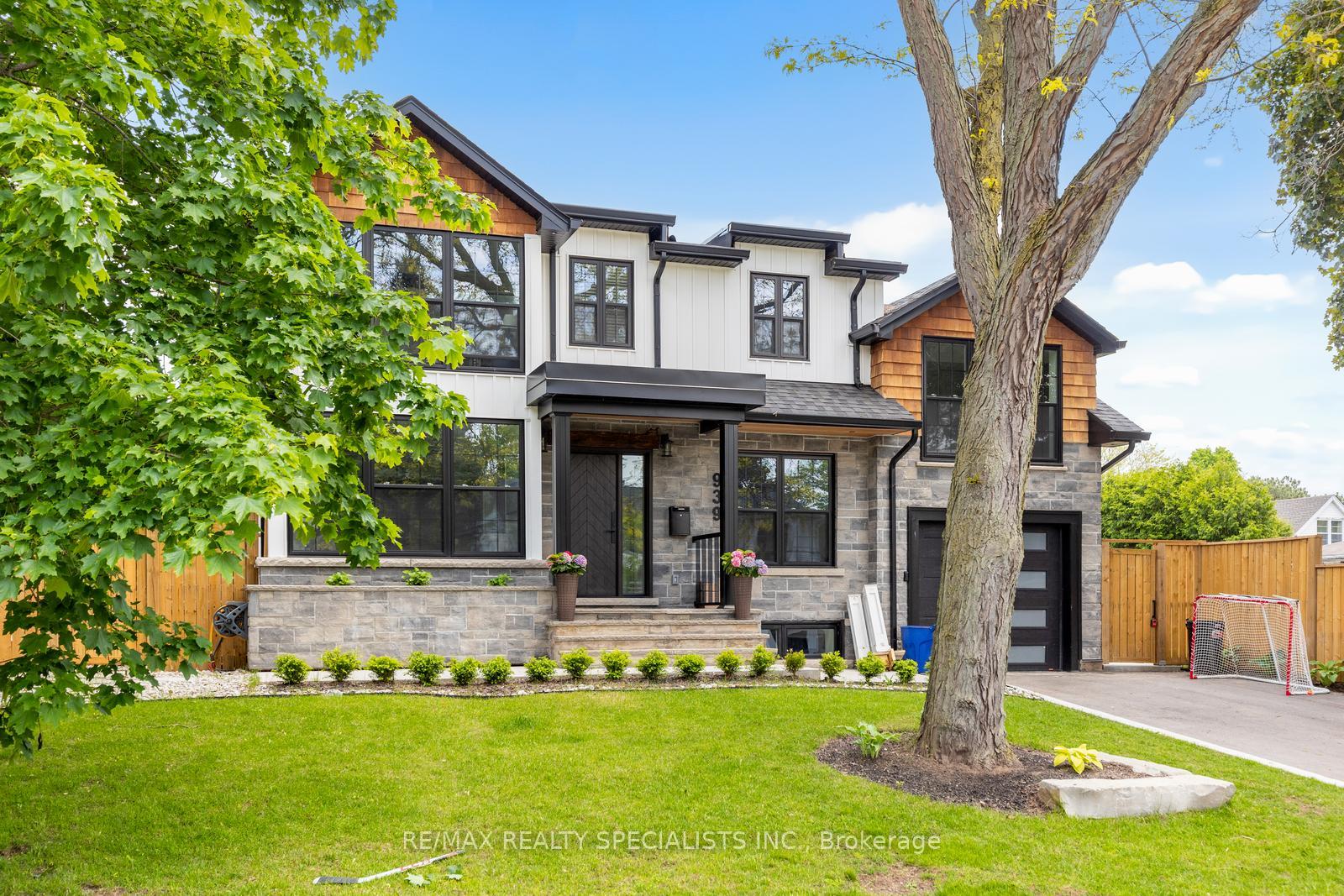 Photo 4 of 939 Teal Drive, Burlington, LaSalle — HOMEH
