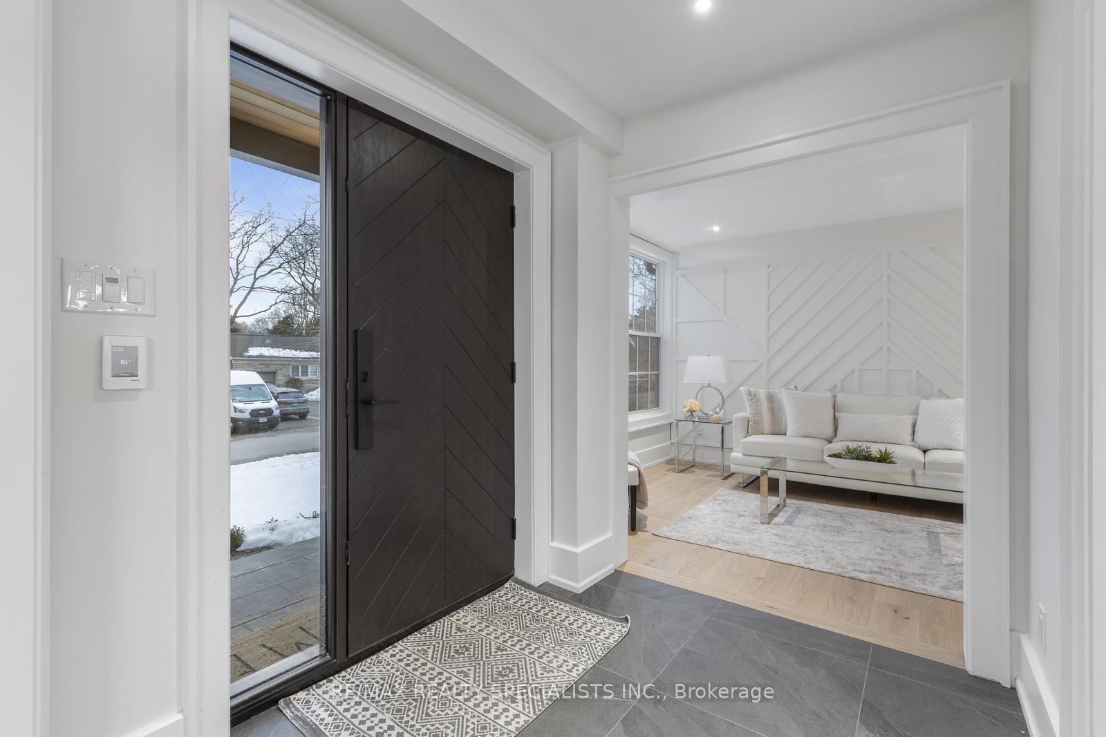 Photo 5 of 939 Teal Drive, Burlington, LaSalle — HOMEH