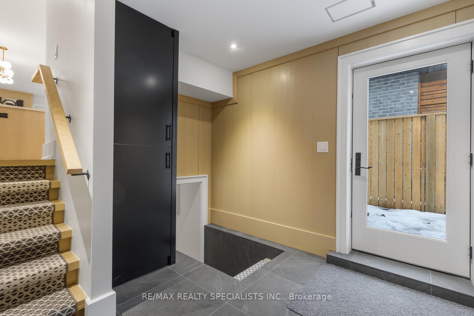 Photo 33 of 939 Teal Drive, Burlington, LaSalle — HOMEH
