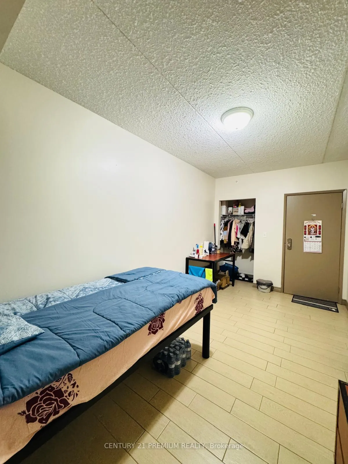 Photo 5 of Unit 705, 203 Lester Street, Waterloo — HOMEH