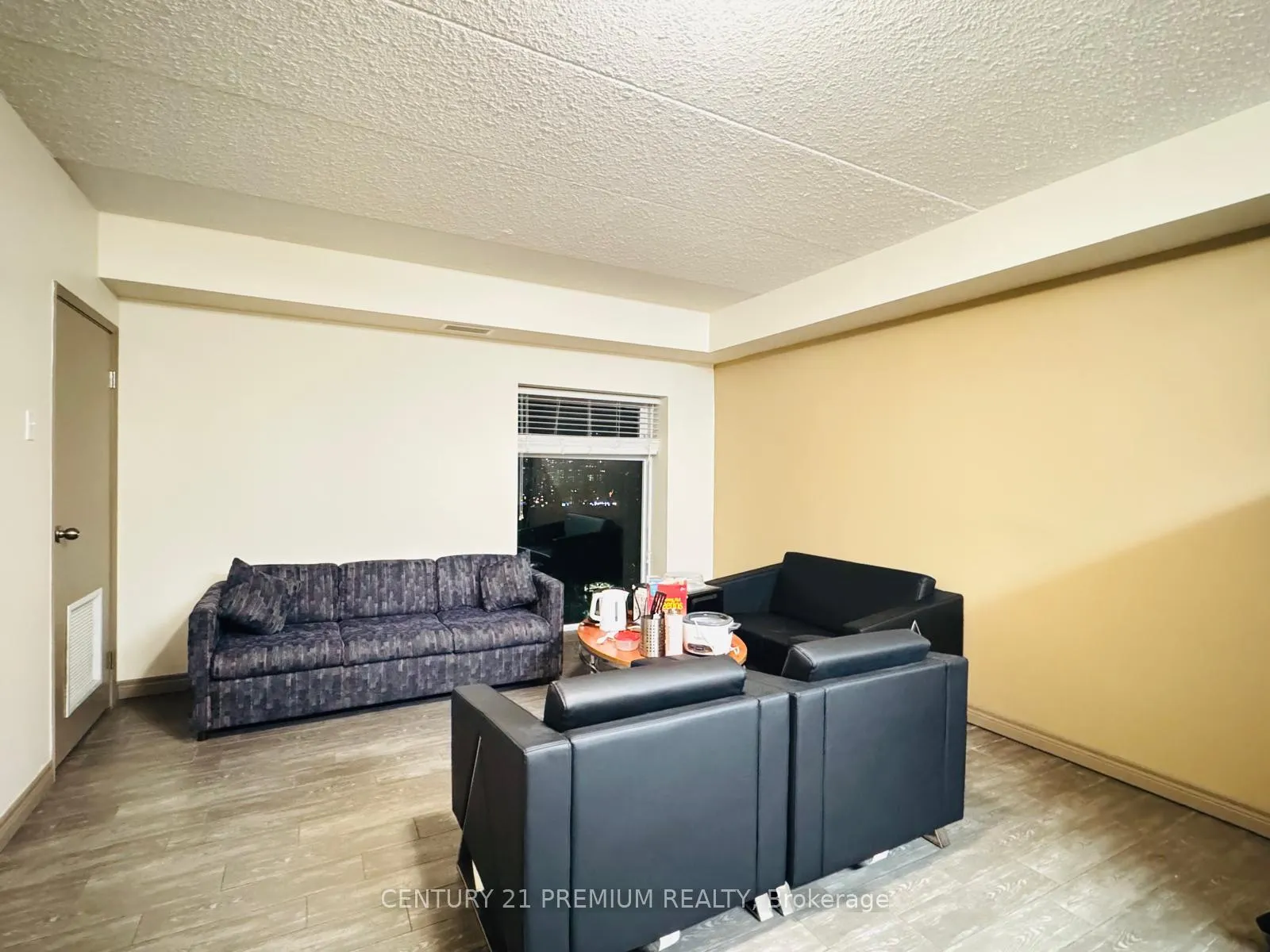 Photo 7 of Unit 705, 203 Lester Street, Waterloo — HOMEH