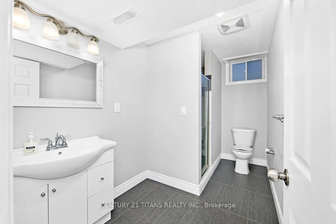 Photo 26 of 2 Joseph Street, Woolwich, Breslau — HOMEH