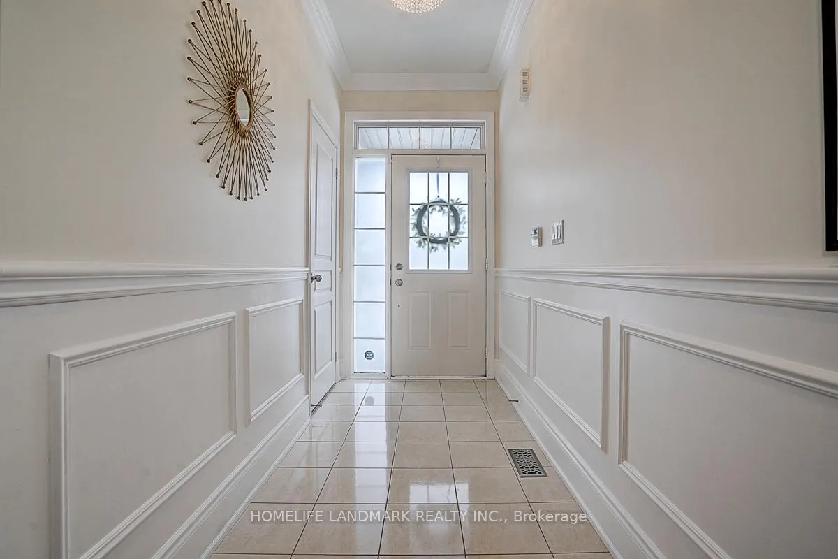Photo 2 of 78 Stoney Creek Drive, Markham, Greensborough — HOMEH