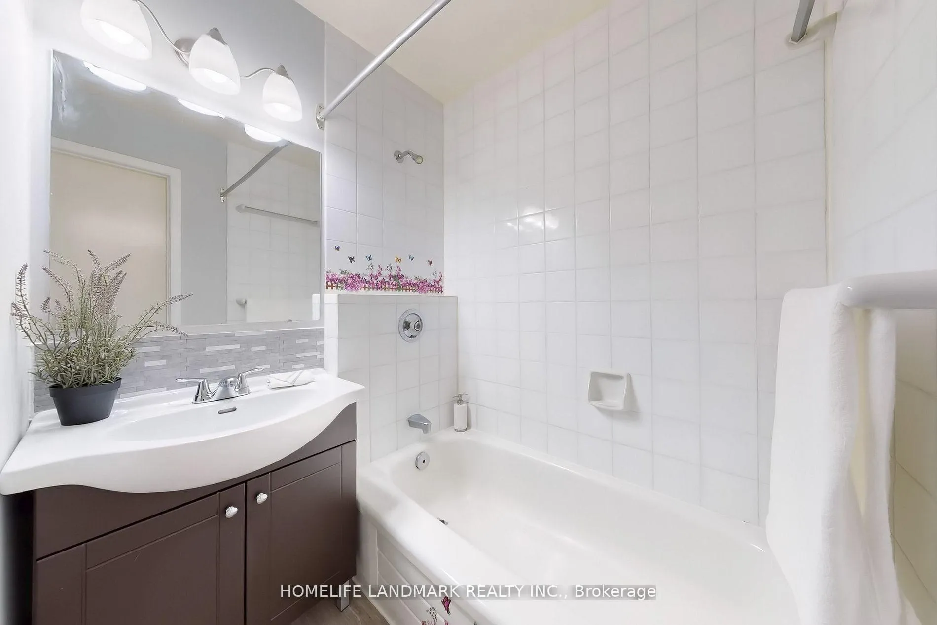 Photo 23 of 46 Flowervale Road, Markham, German Mills — HOMEH