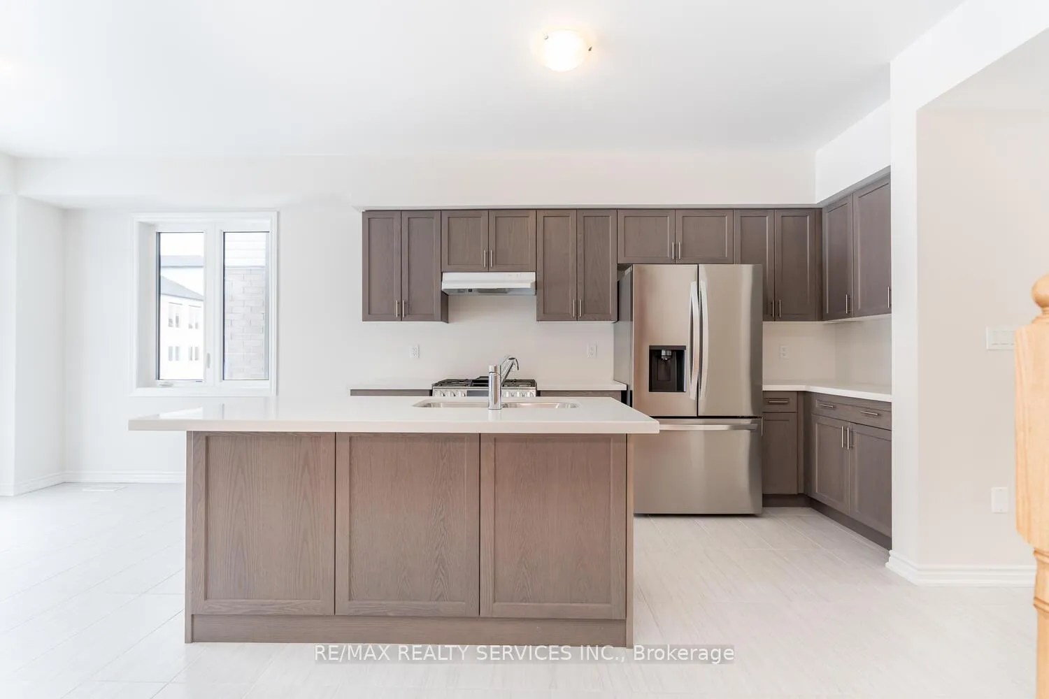 Photo 9 of 4 Blaney Street, Brant, Paris — HOMEH