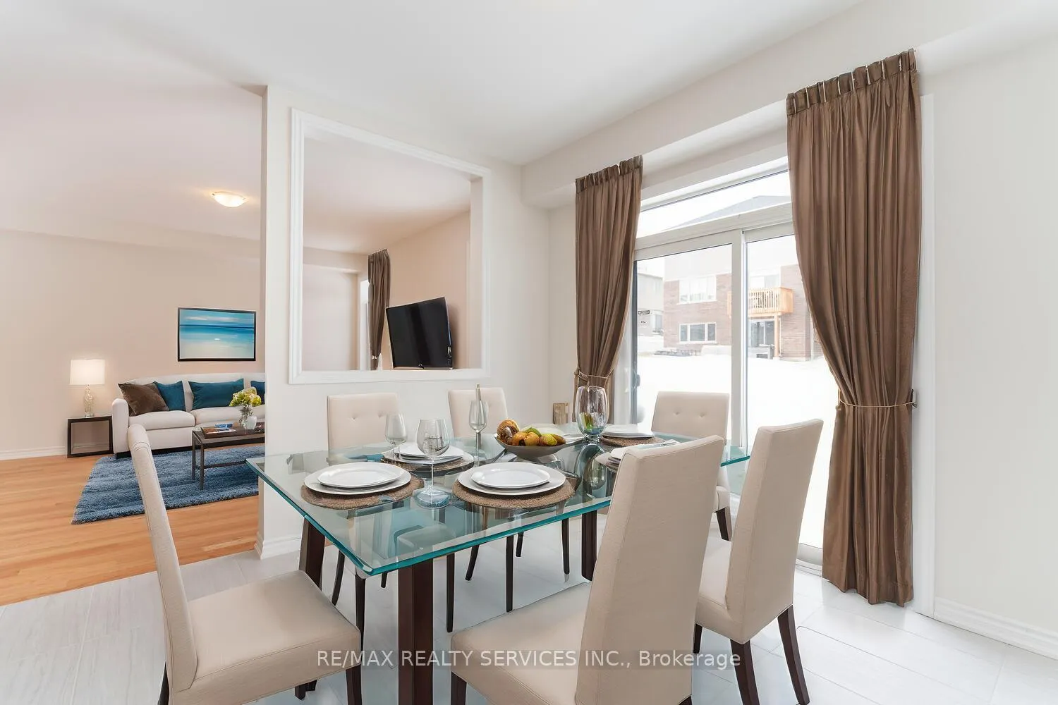Photo 13 of 4 Blaney Street, Brant, Paris — HOMEH