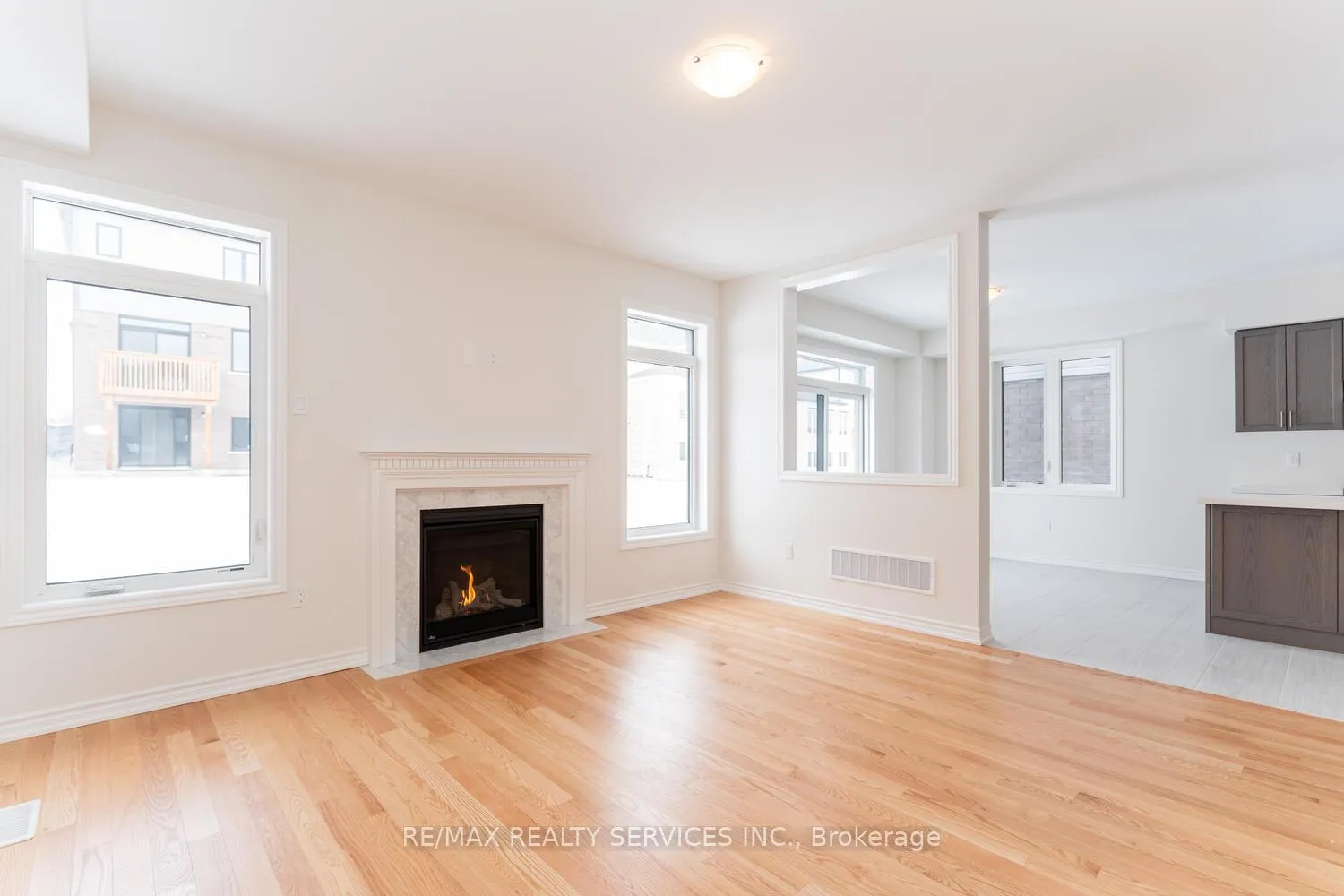 Photo 16 of 4 Blaney Street, Brant, Paris — HOMEH