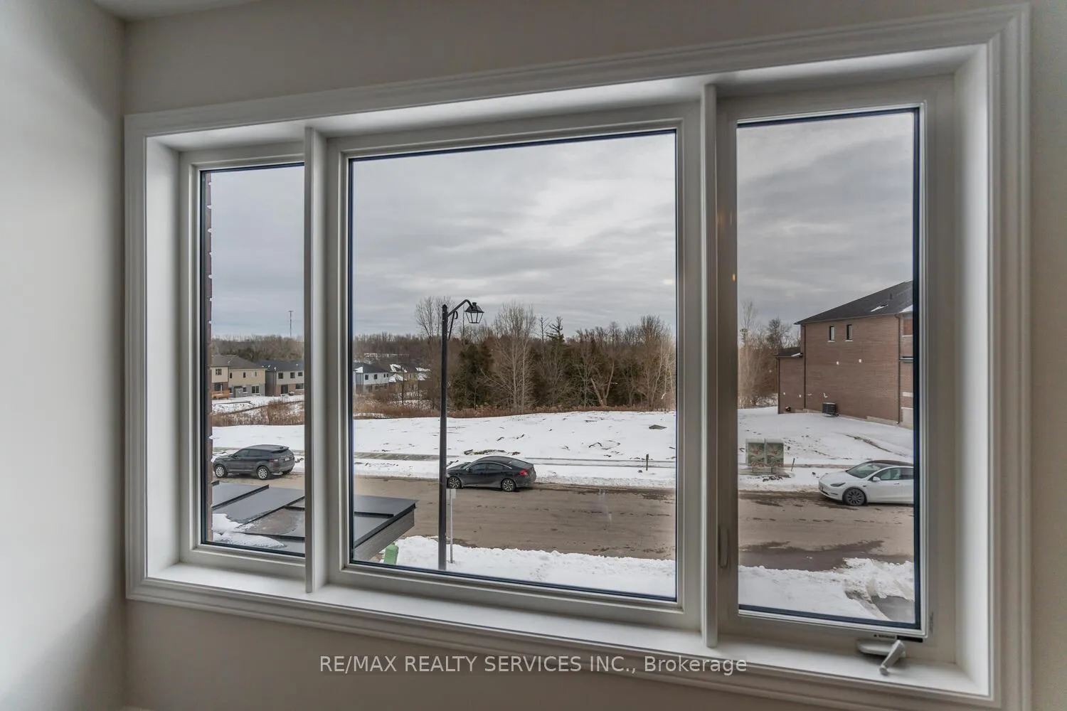 Photo 22 of 4 Blaney Street, Brant, Paris — HOMEH