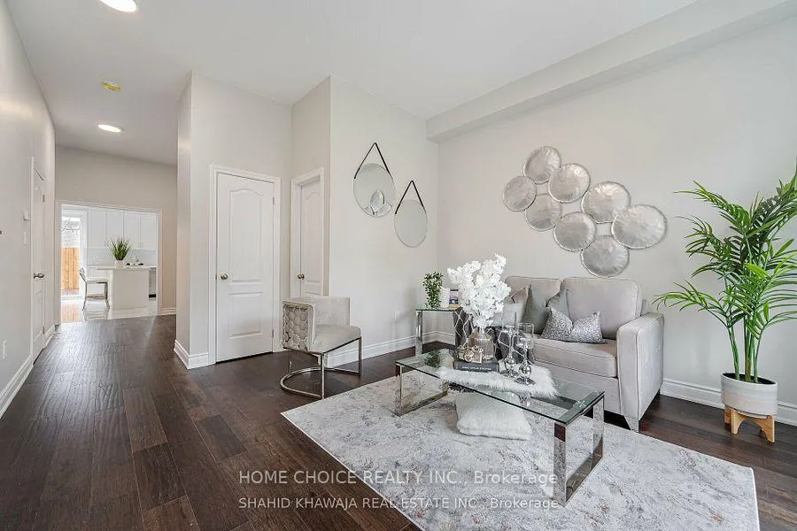Photo 3 of 3-487 Aztec Drive, Oshawa, McLaughlin — HOMEH