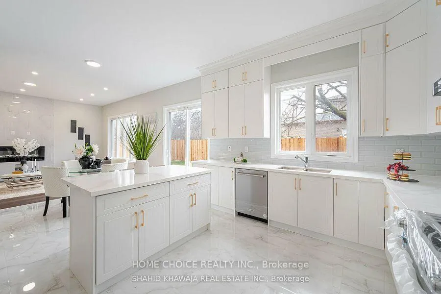 Photo 10 of 3-487 Aztec Drive, Oshawa, McLaughlin — HOMEH