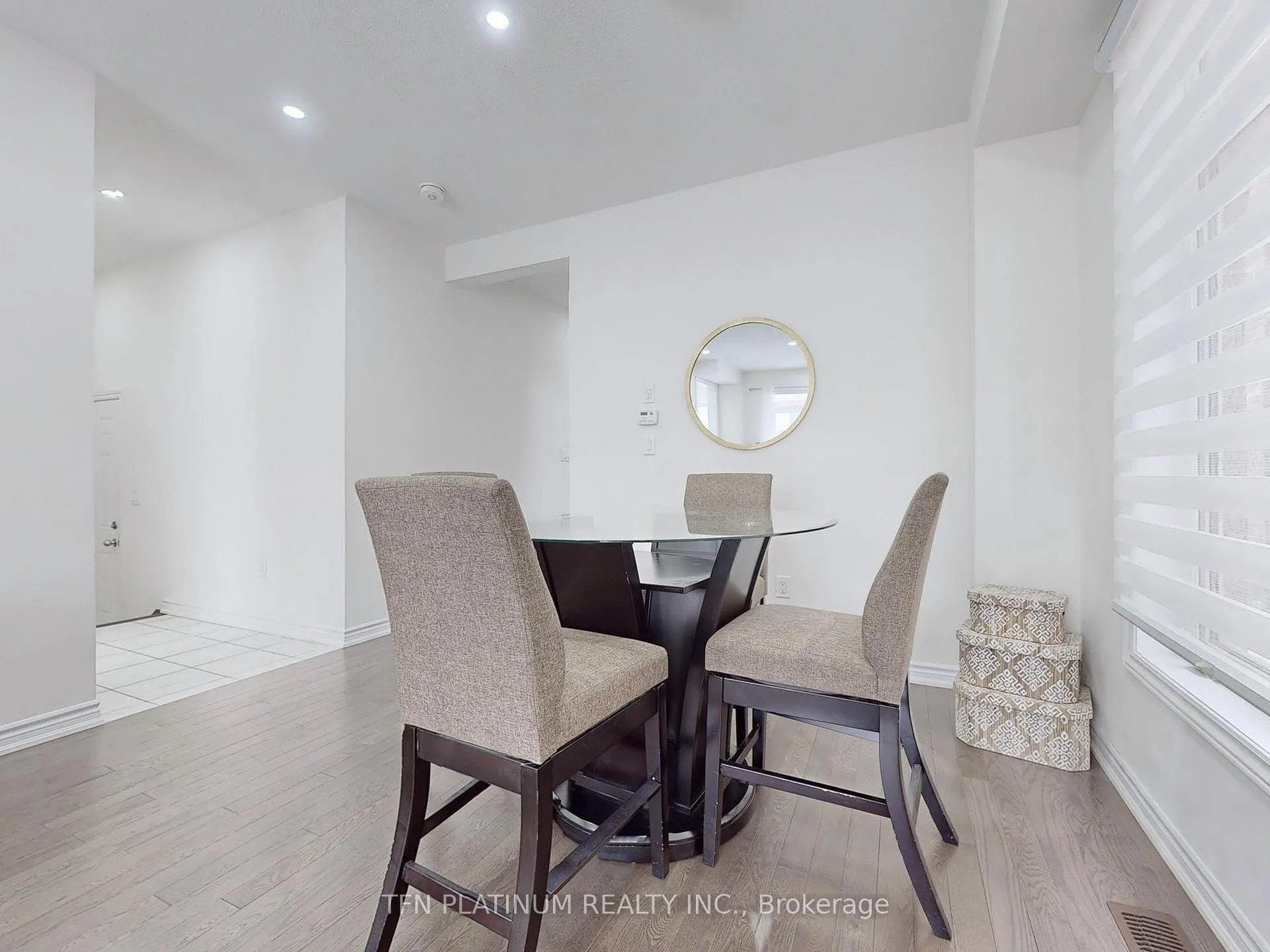 Photo 7 of 2254 Grainger Lp, Innisfil, Alcona — HOMEH