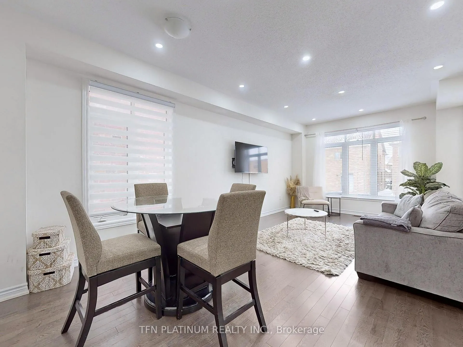 Photo 8 of 2254 Grainger Lp, Innisfil, Alcona — HOMEH