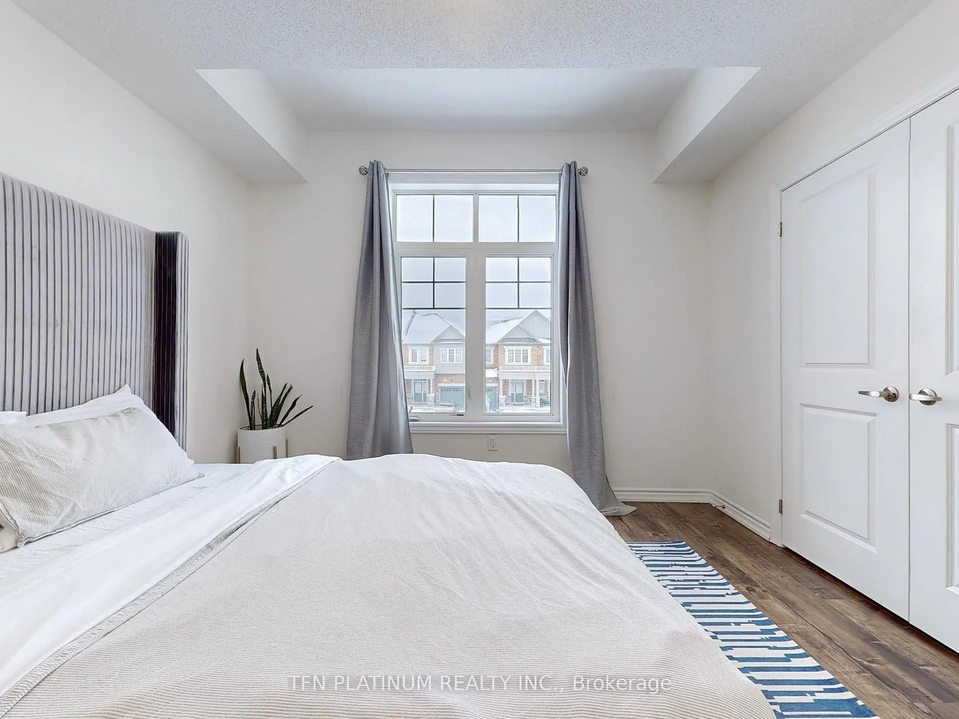 Photo 24 of 2254 Grainger Lp, Innisfil, Alcona — HOMEH