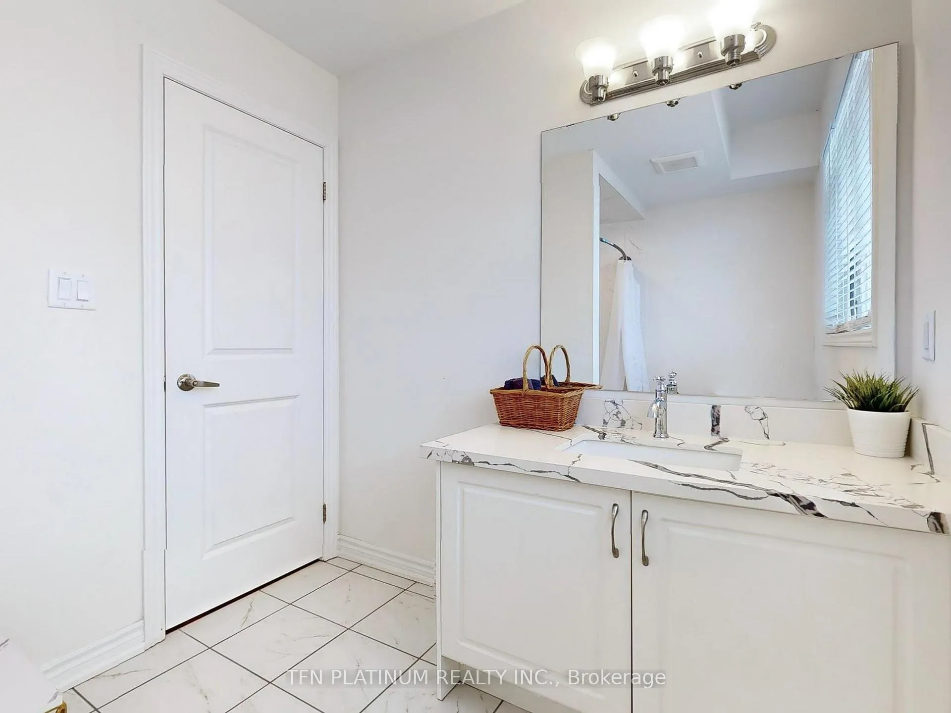 Photo 29 of 2254 Grainger Lp, Innisfil, Alcona — HOMEH
