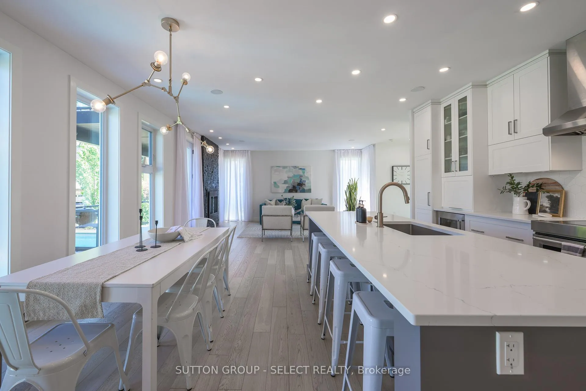 Photo 12 of 7 Valleyview Crescent, Middlesex Centre, Komoka — HOMEH