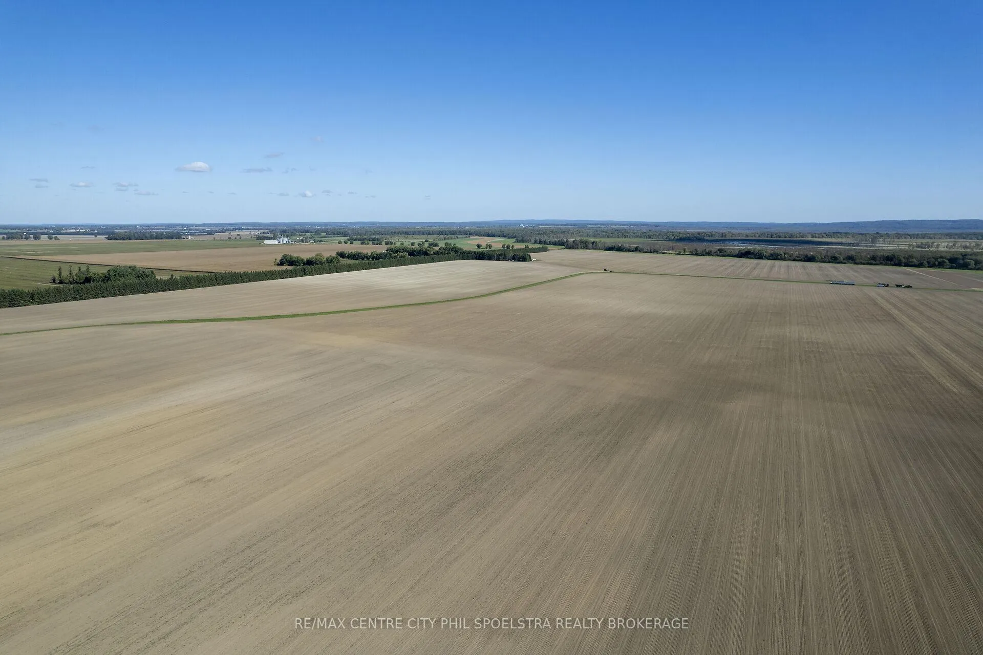 Photo 5 of 2225 15/16 Side Road, Clearview, New Lowell — HOMEH
