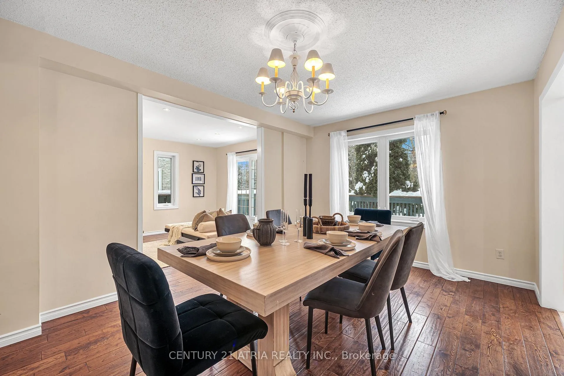 Photo 7 of 1630 Marshcourt Drive, Pickering, Village East — HOMEH