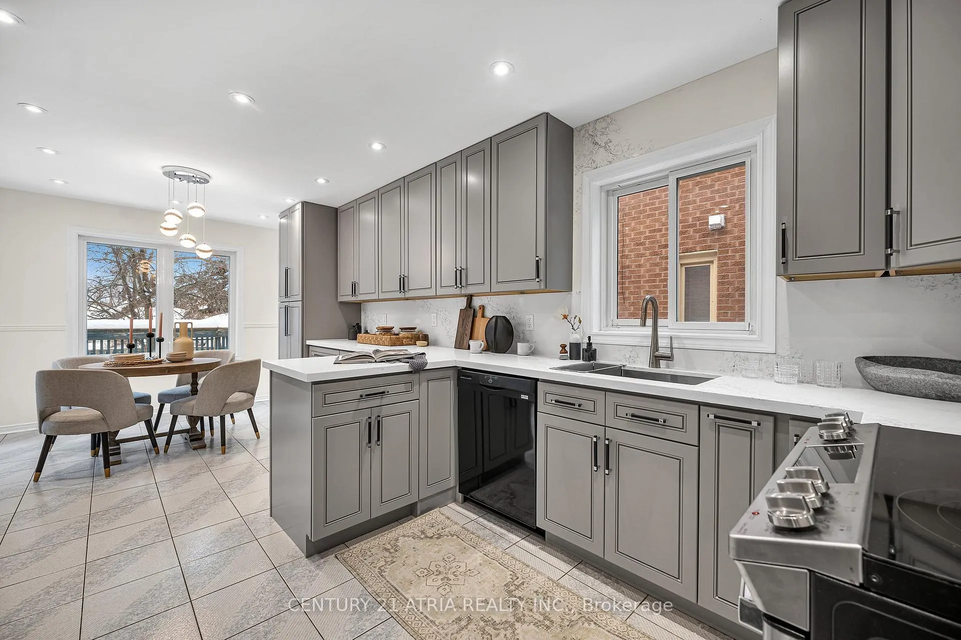 Photo 8 of 1630 Marshcourt Drive, Pickering, Village East — HOMEH