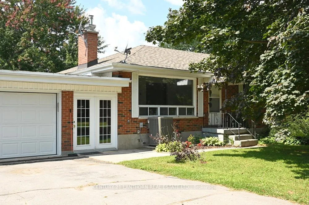 Photo 2 of 151 Avonlough Road W, Belleville, Belleville Ward — HOMEH