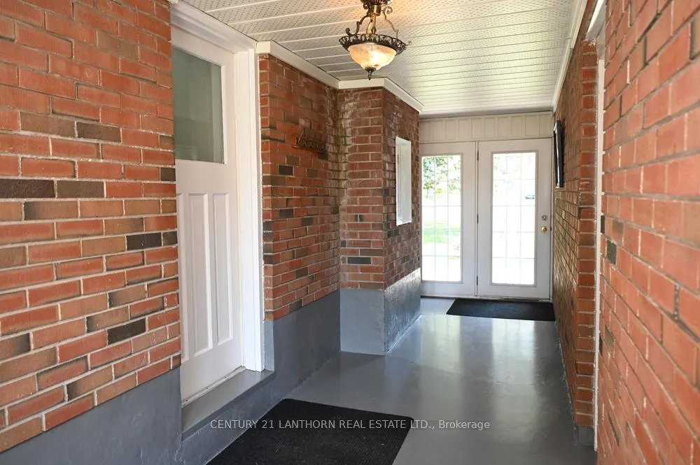 Photo 6 of 151 Avonlough Road W, Belleville, Belleville Ward — HOMEH