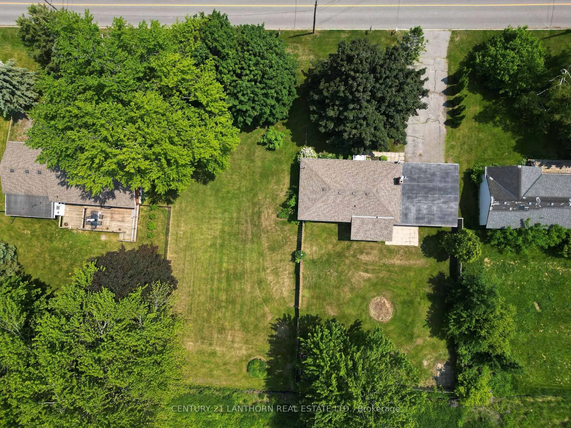 Photo 8 of 151 Avonlough Road W, Belleville, Belleville Ward — HOMEH