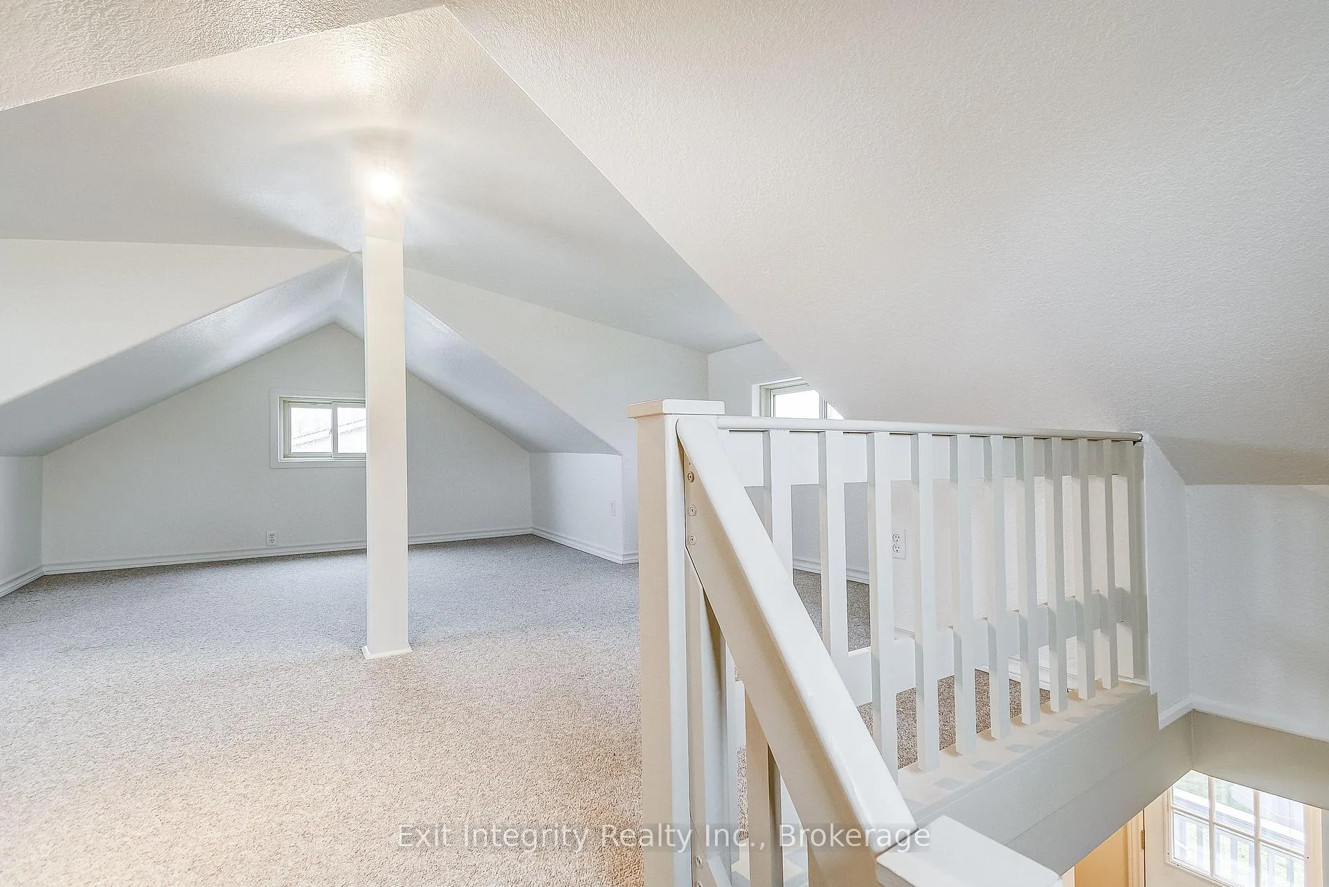 Photo 22 of 906 Lakeshore Road, Haldimand — HOMEH