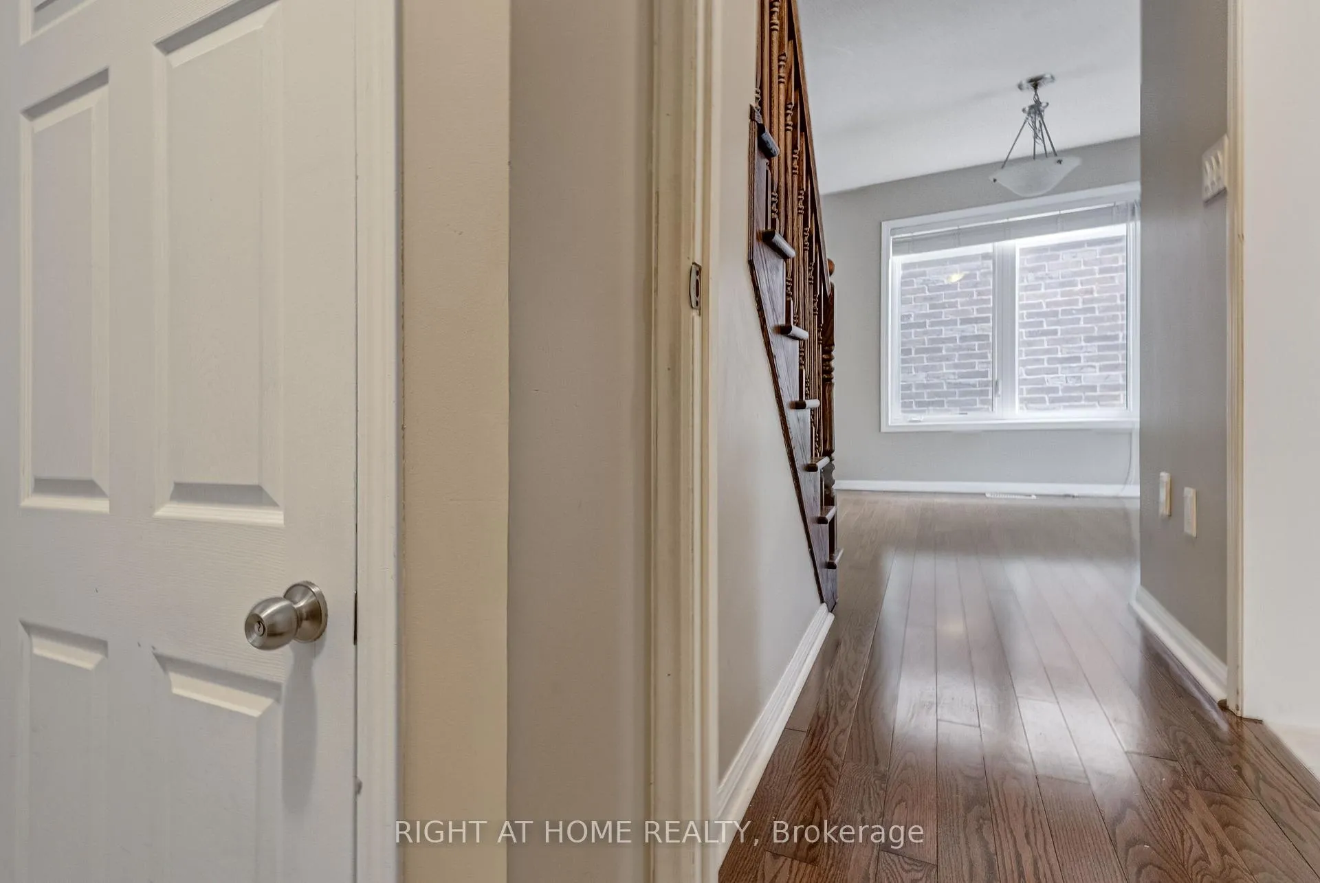 Photo 27 of 38 Aylesbury Drive, Brampton, Northwest Brampton — HOMEH