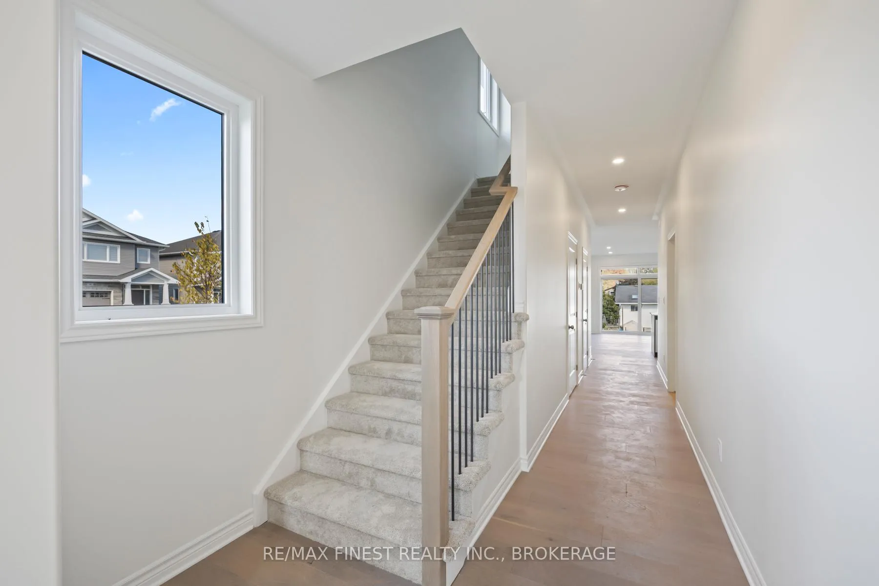 Photo 5 of 198 Heritage Park Drive, Greater Napanee — HOMEH