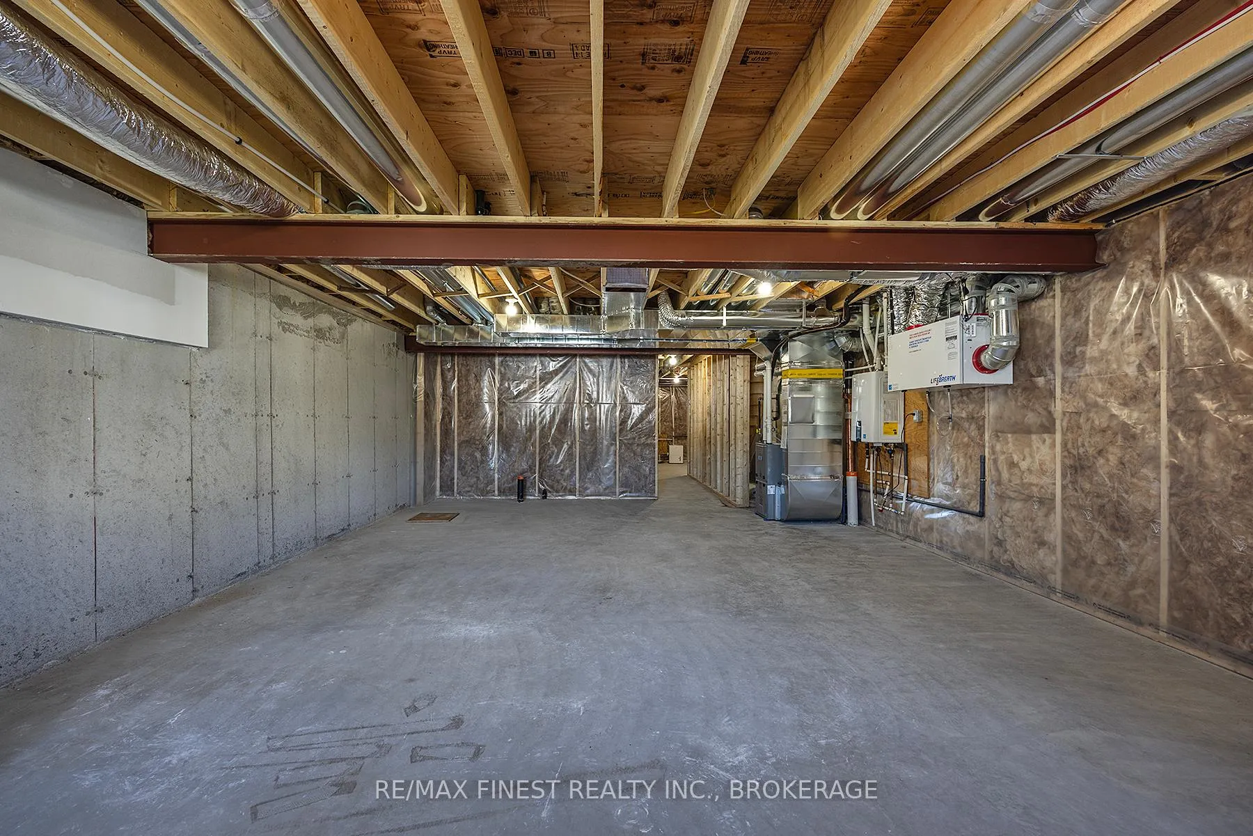 Photo 38 of 198 Heritage Park Drive, Greater Napanee — HOMEH