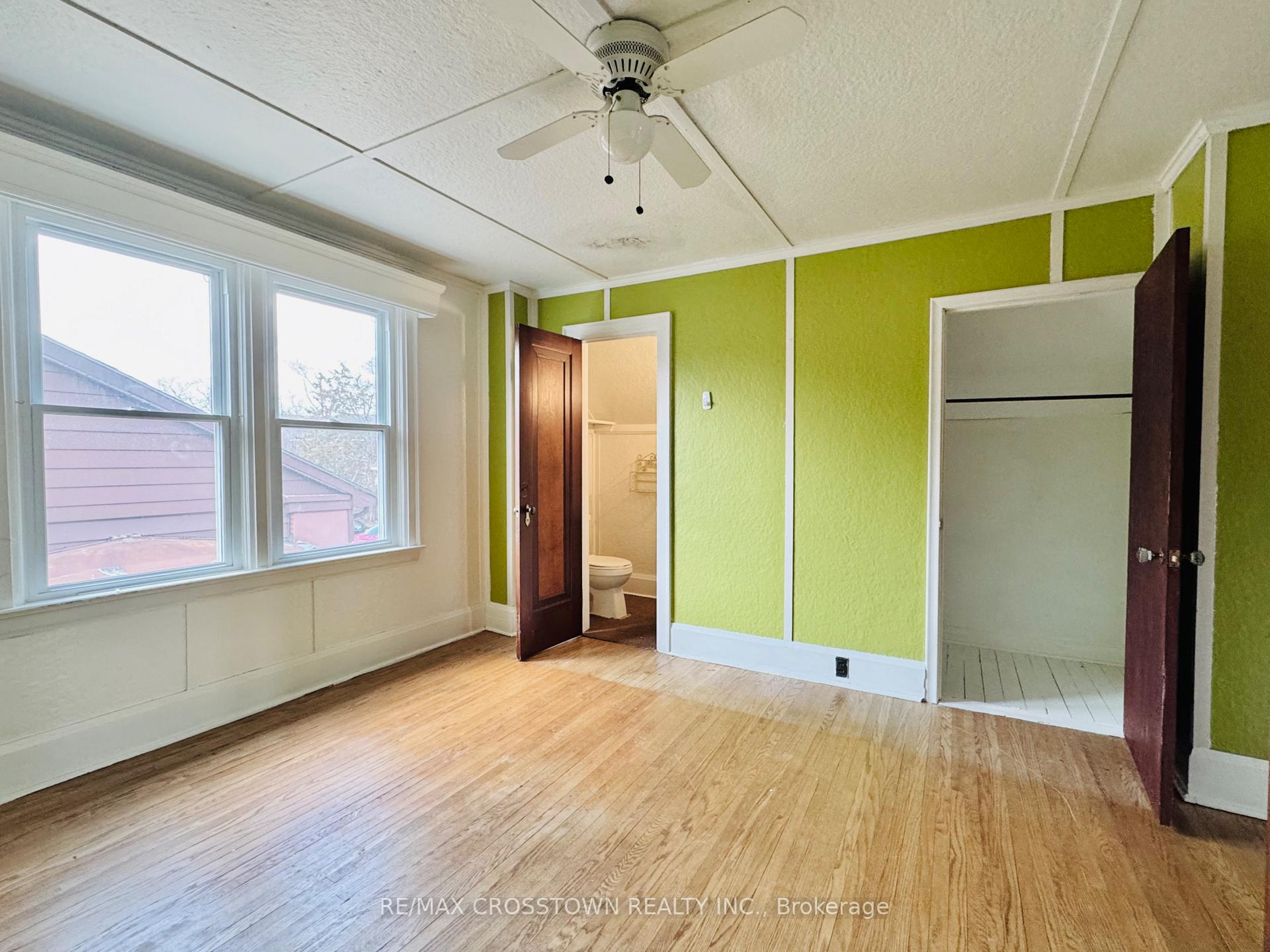 Photo 5 of 73 Toronto Street, Barrie, City Centre — HOMEH