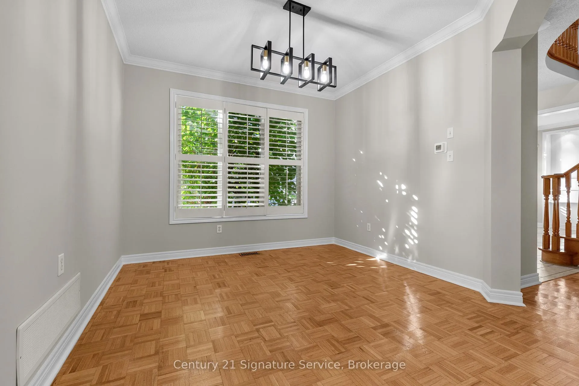 Photo 13 of 54 Millhouse Mews, Brampton, Bram West — HOMEH