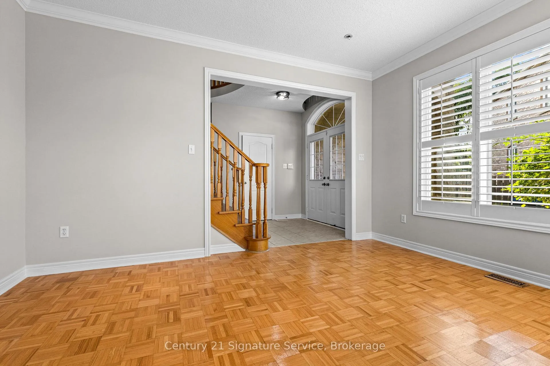 Photo 14 of 54 Millhouse Mews, Brampton, Bram West — HOMEH