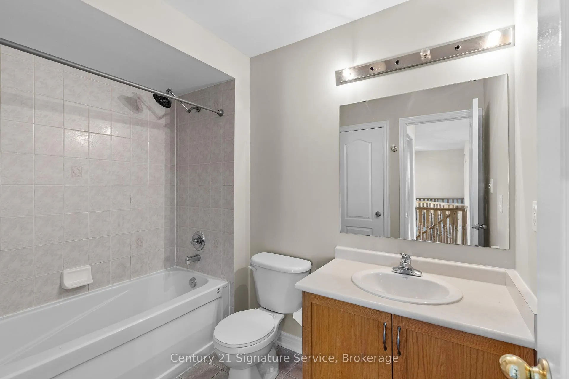 Photo 29 of 54 Millhouse Mews, Brampton, Bram West — HOMEH