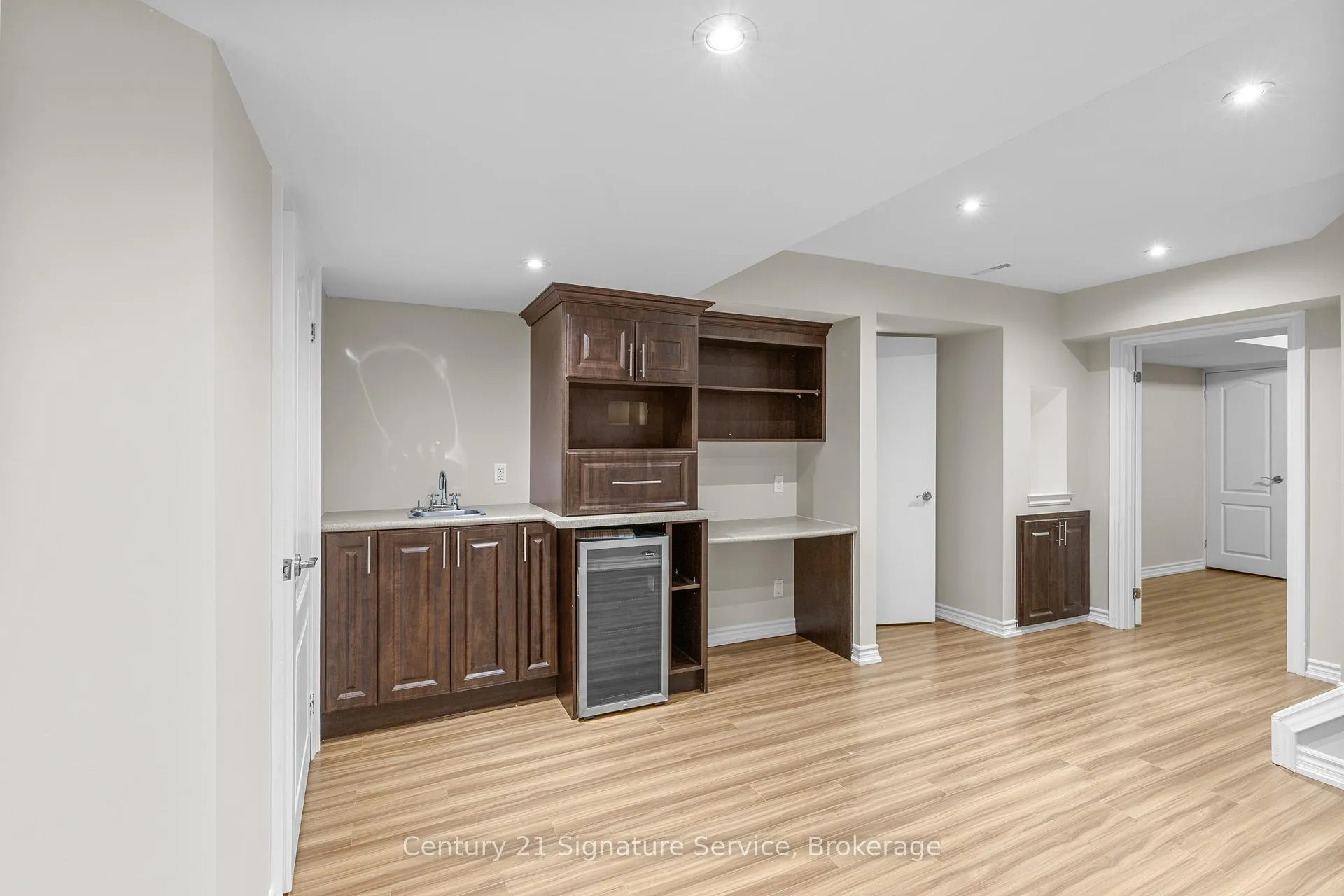 Photo 35 of 54 Millhouse Mews, Brampton, Bram West — HOMEH