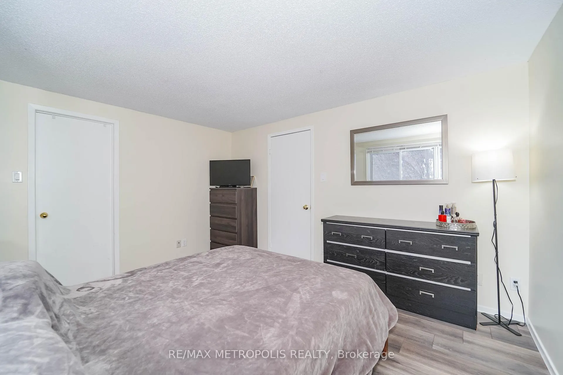 Photo 14 of Unit 2, 455 Kingscourt Drive, Waterloo — HOMEH