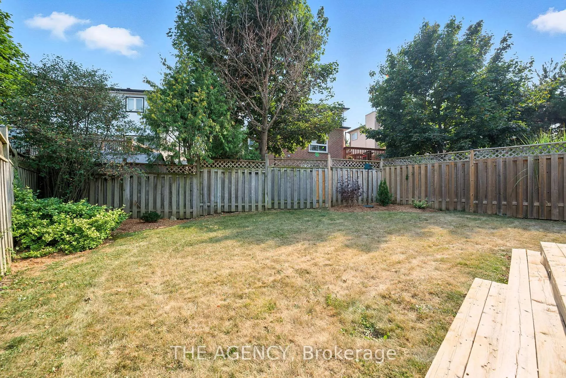 Photo 32 of 1541 Bentley Lane, Pickering, Brock Ridge — HOMEH