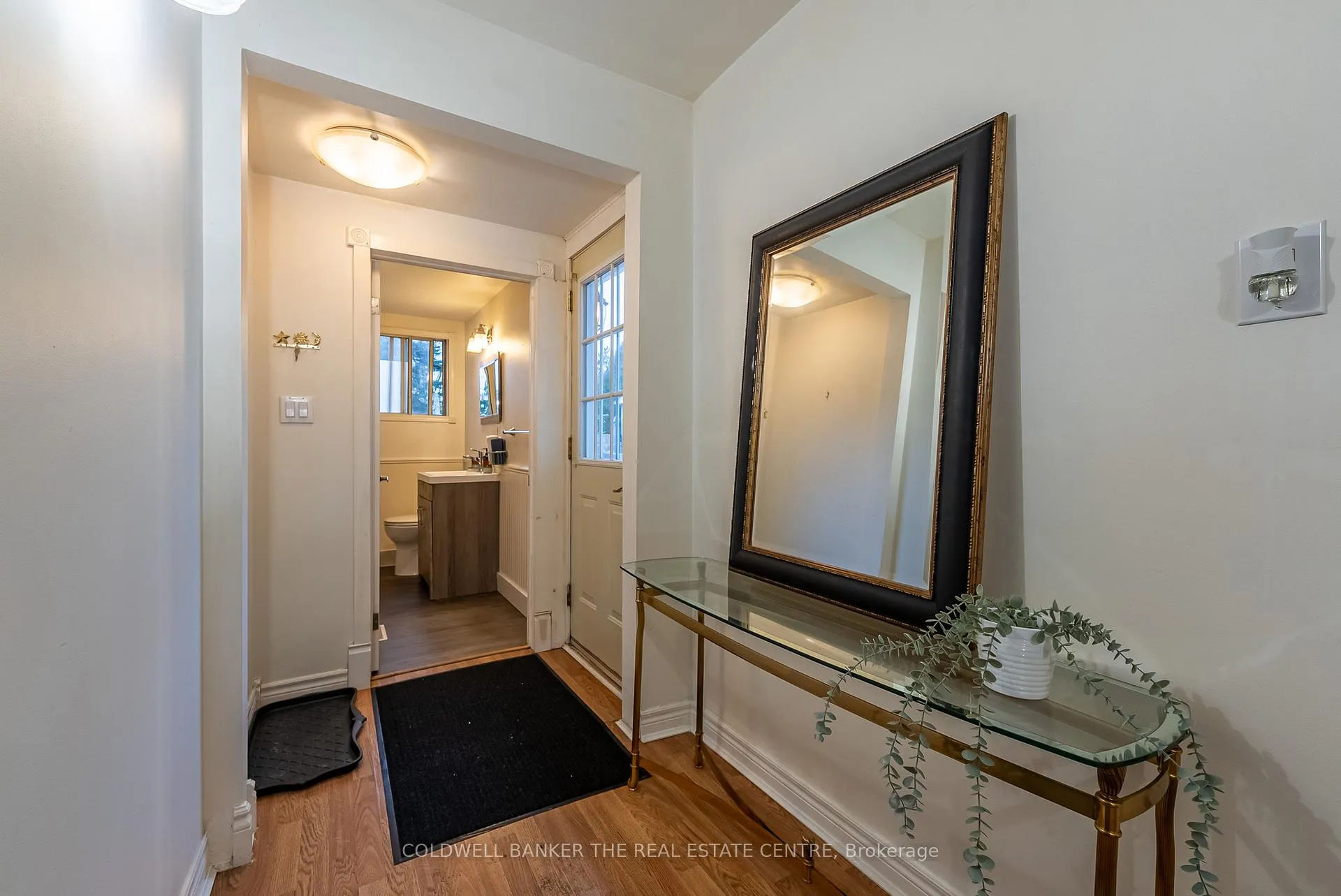 Photo 2 of 390 Fairview Drive, Gravenhurst, Muskoka (S) — HOMEH