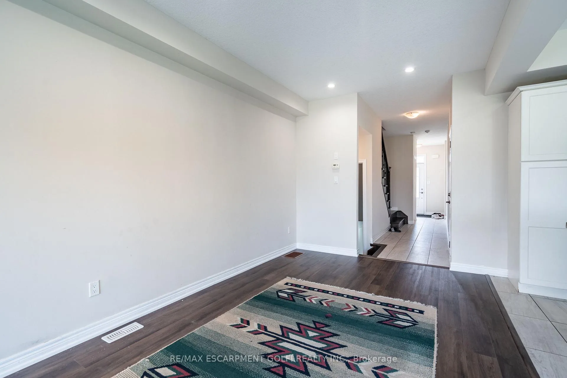 Photo 8 of Unit 40, 98 Shoreview Place, Hamilton, Lakeshore — HOMEH