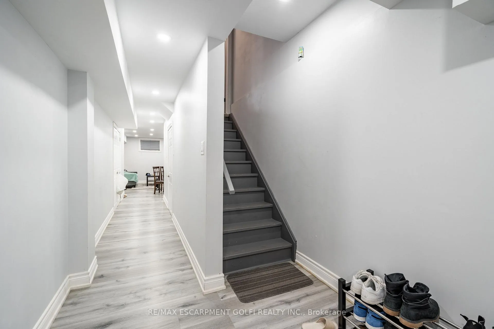 Photo 22 of Unit 40, 98 Shoreview Place, Hamilton, Lakeshore — HOMEH