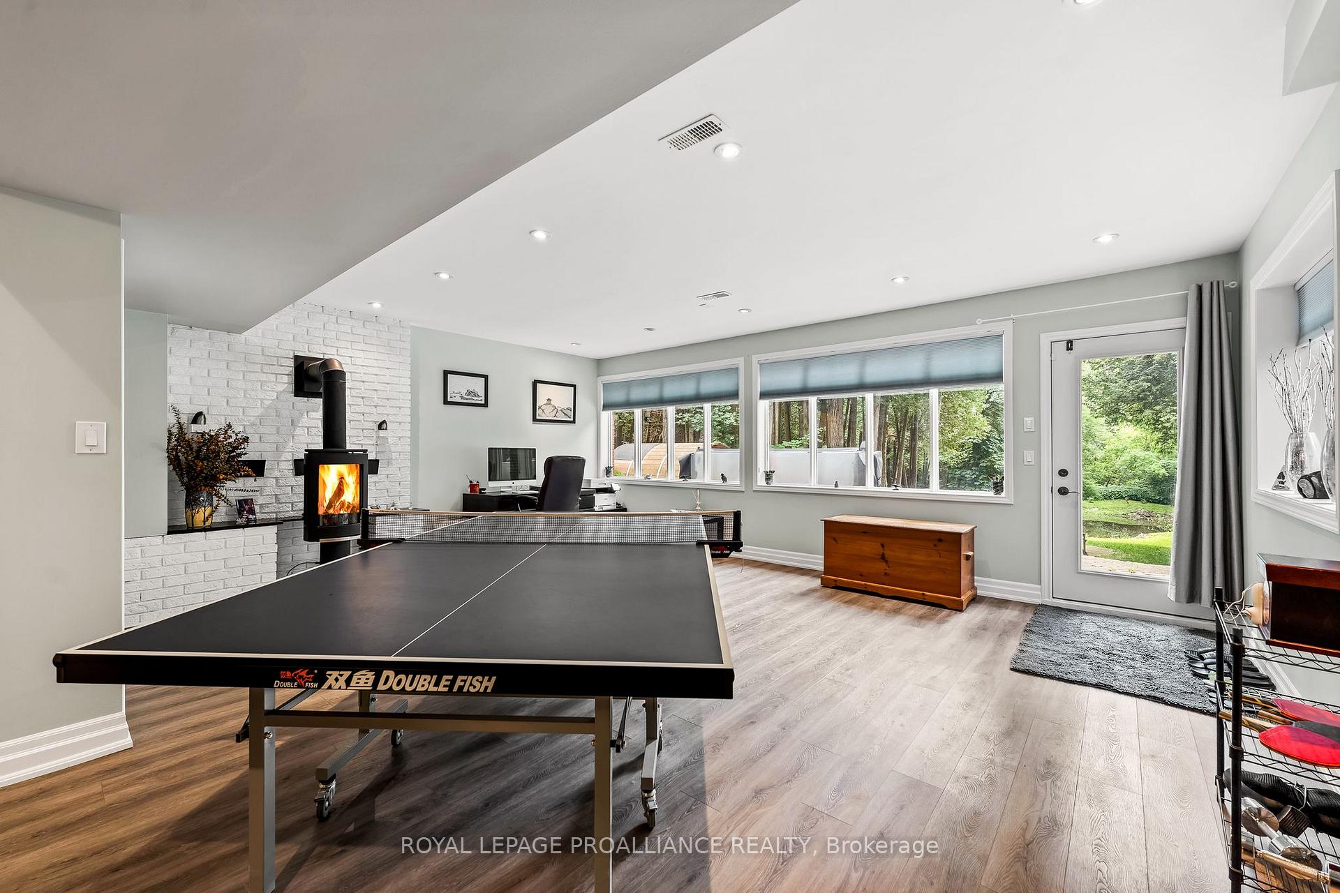Photo 41 of 11 Pamela Court, Clarington, Bowmanville — HOMEH