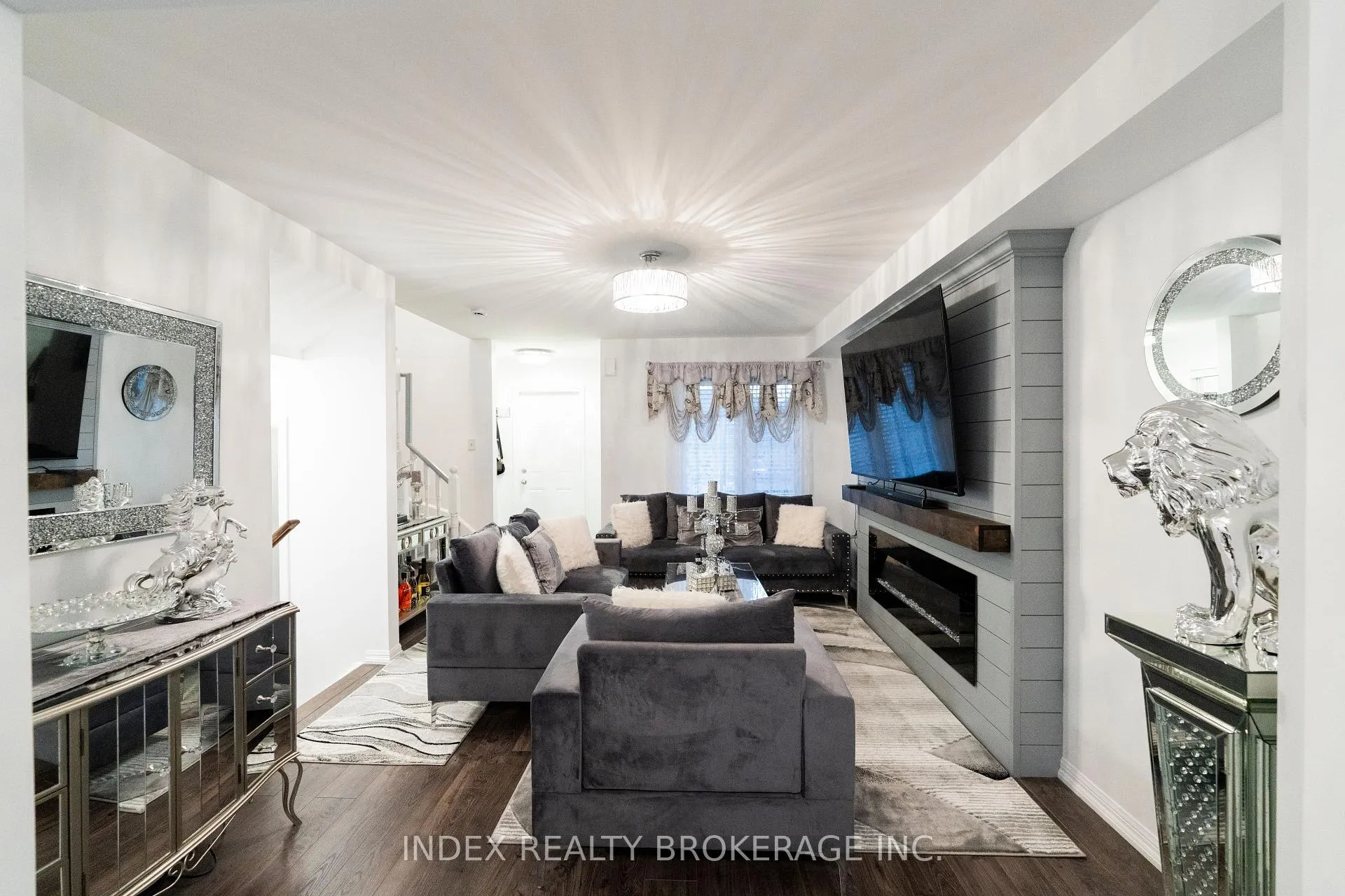 Photo 4 of 37 Ridwell Street, Barrie, Edgehill Drive — HOMEH
