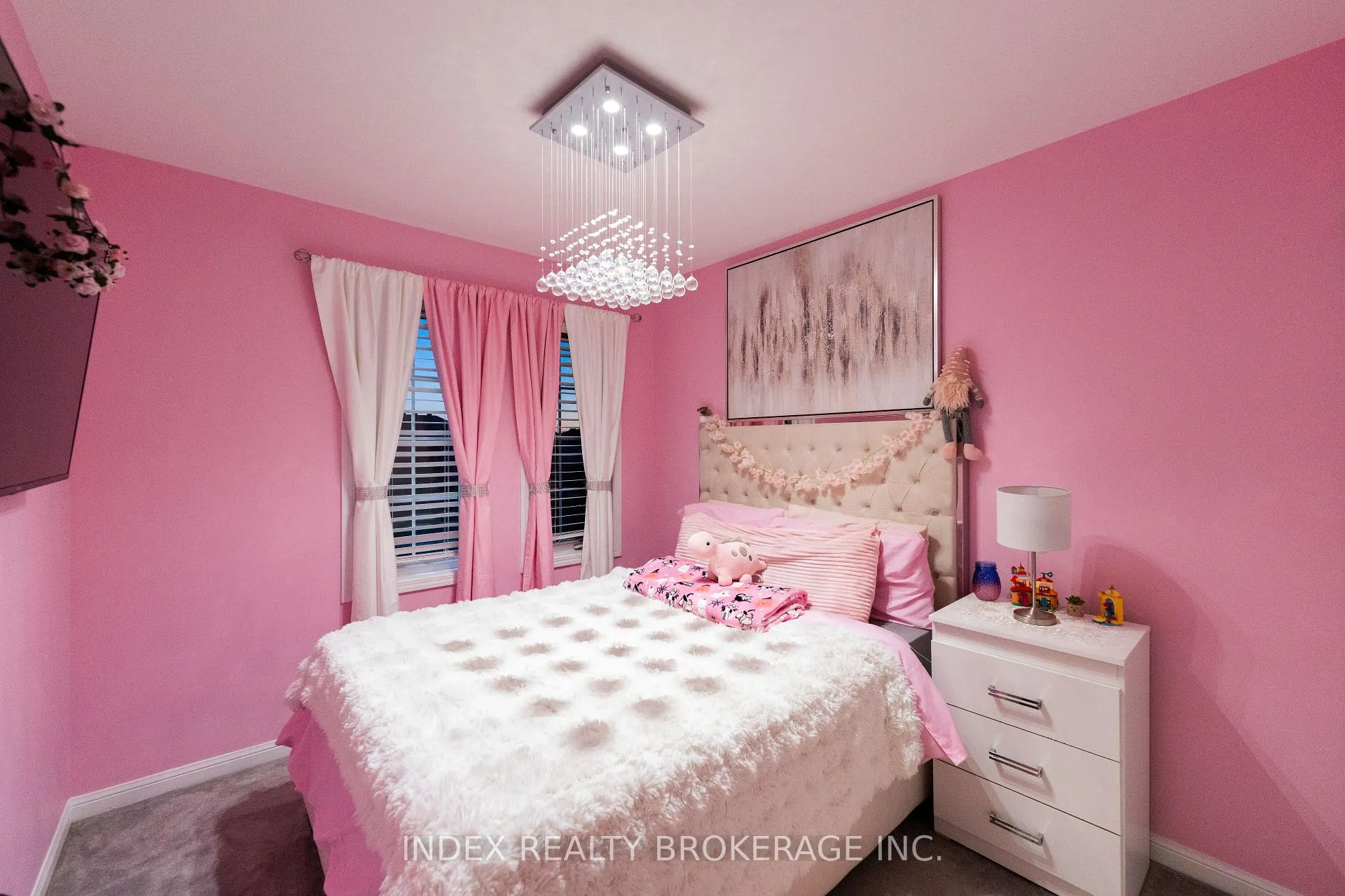 Photo 19 of 37 Ridwell Street, Barrie, Edgehill Drive — HOMEH