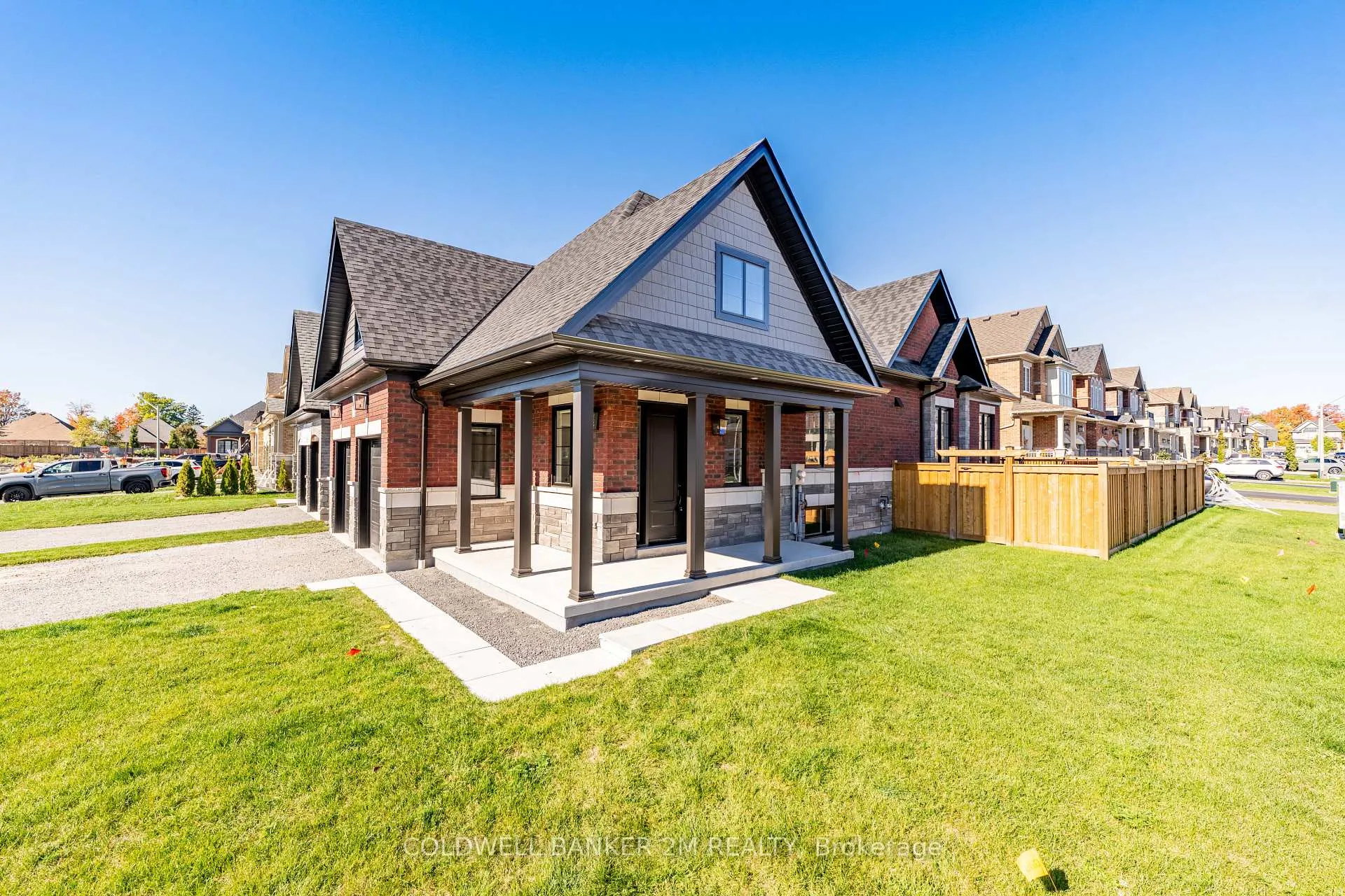 Photo 1 of 10 St. Augustine Drive, Whitby, Brooklin — HOMEH