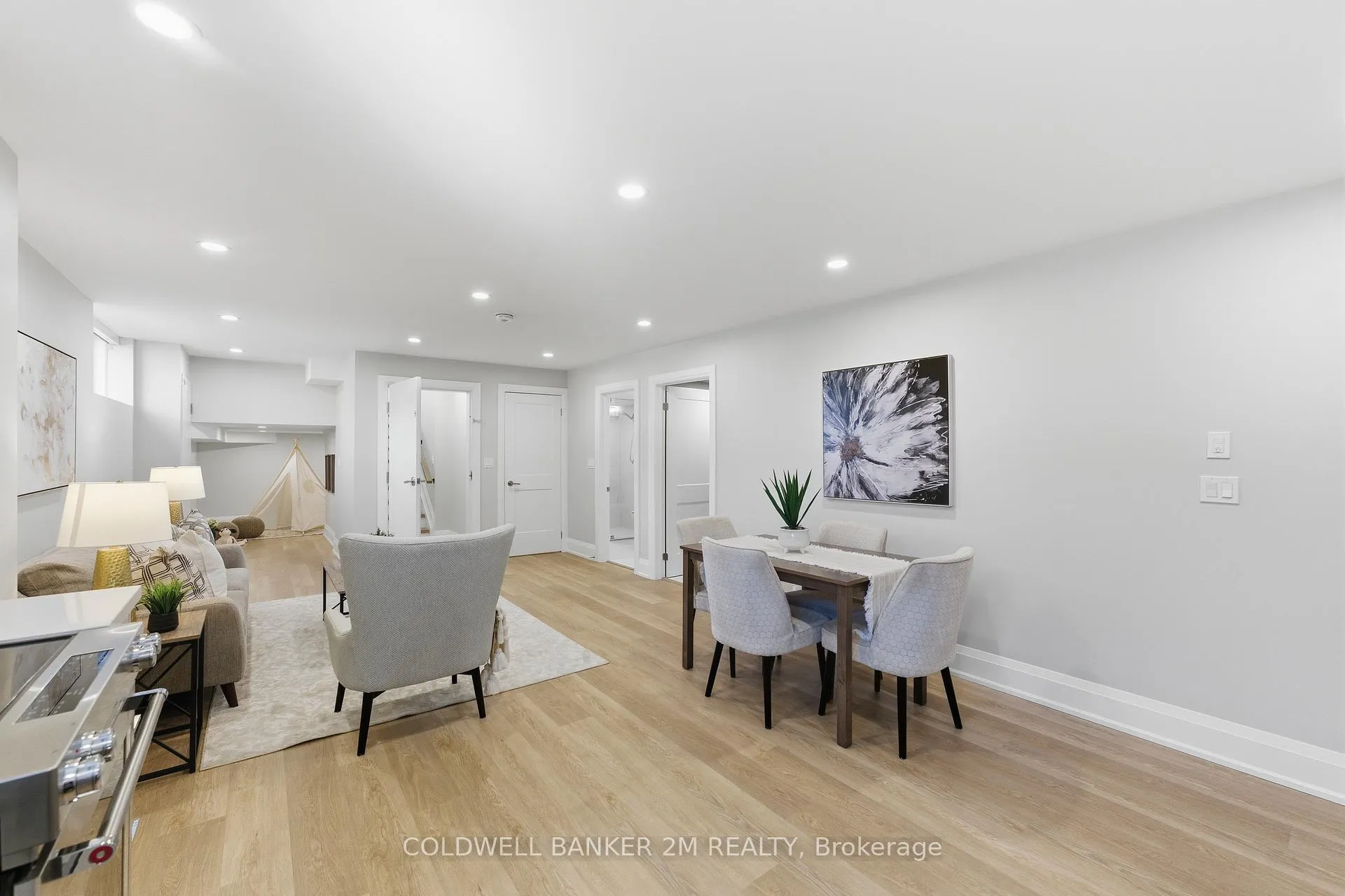 Photo 30 of 10 St. Augustine Drive, Whitby, Brooklin — HOMEH