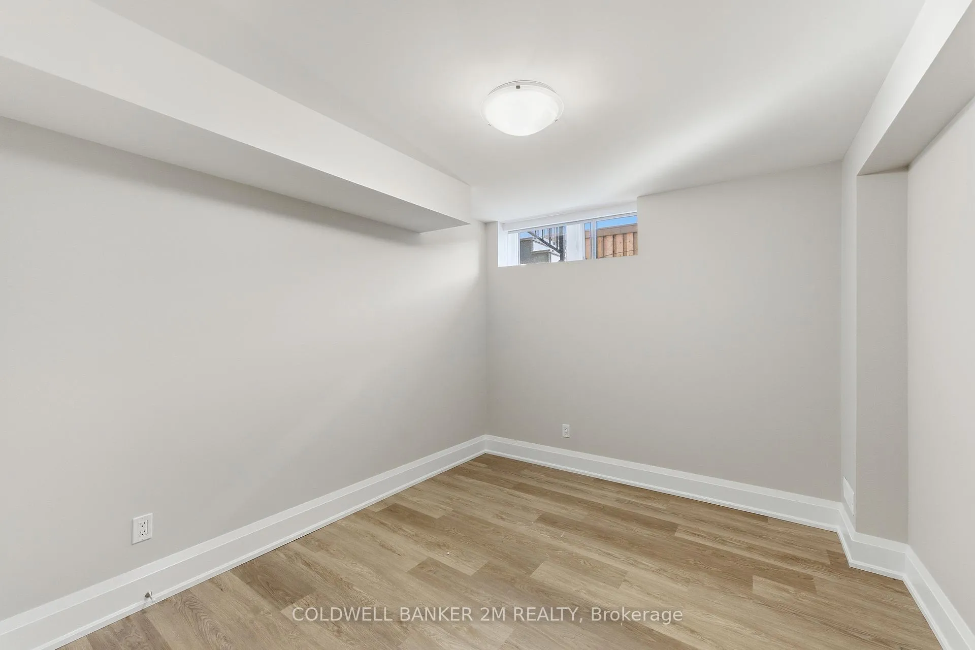 Photo 34 of 10 St. Augustine Drive, Whitby, Brooklin — HOMEH