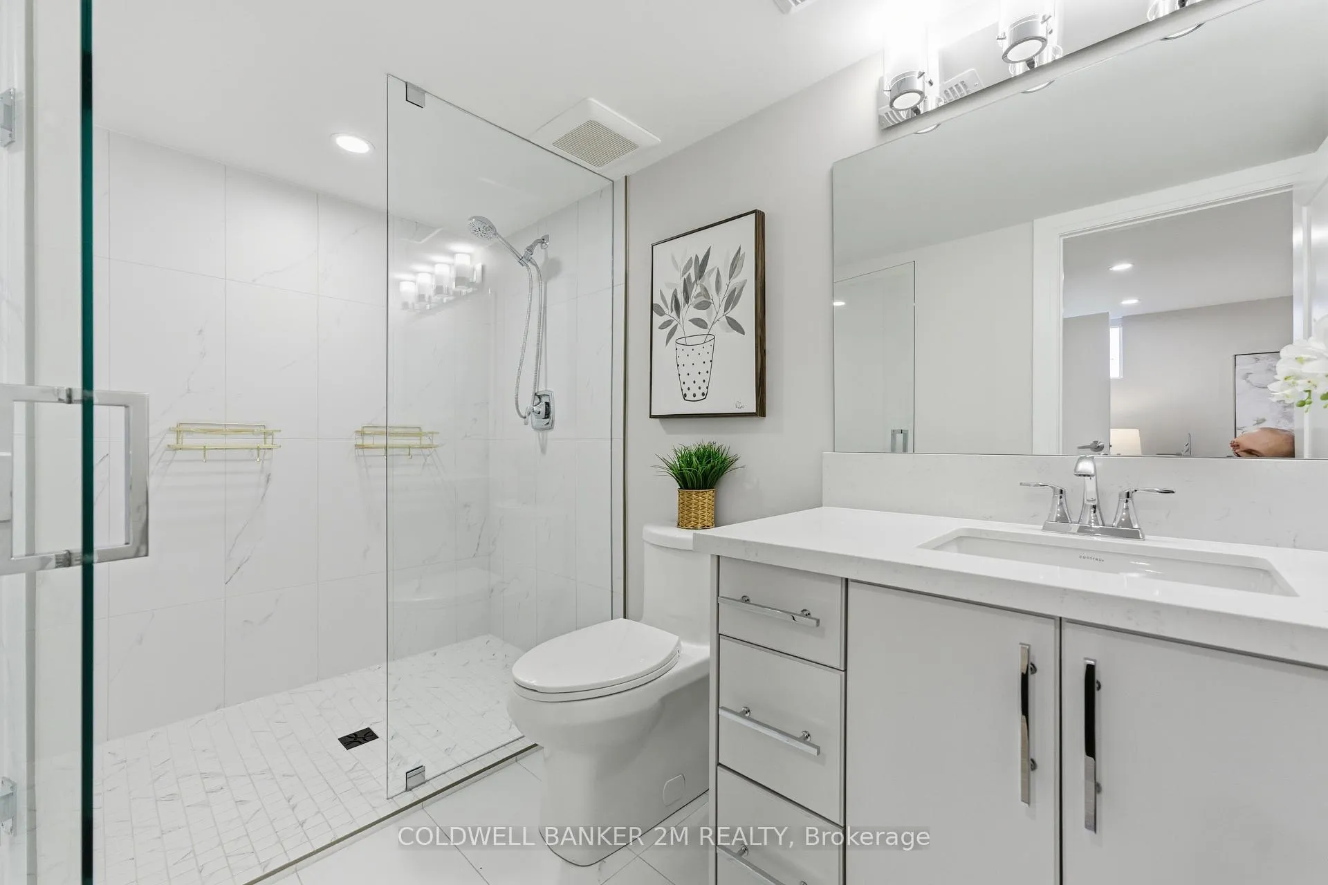 Photo 39 of 10 St. Augustine Drive, Whitby, Brooklin — HOMEH