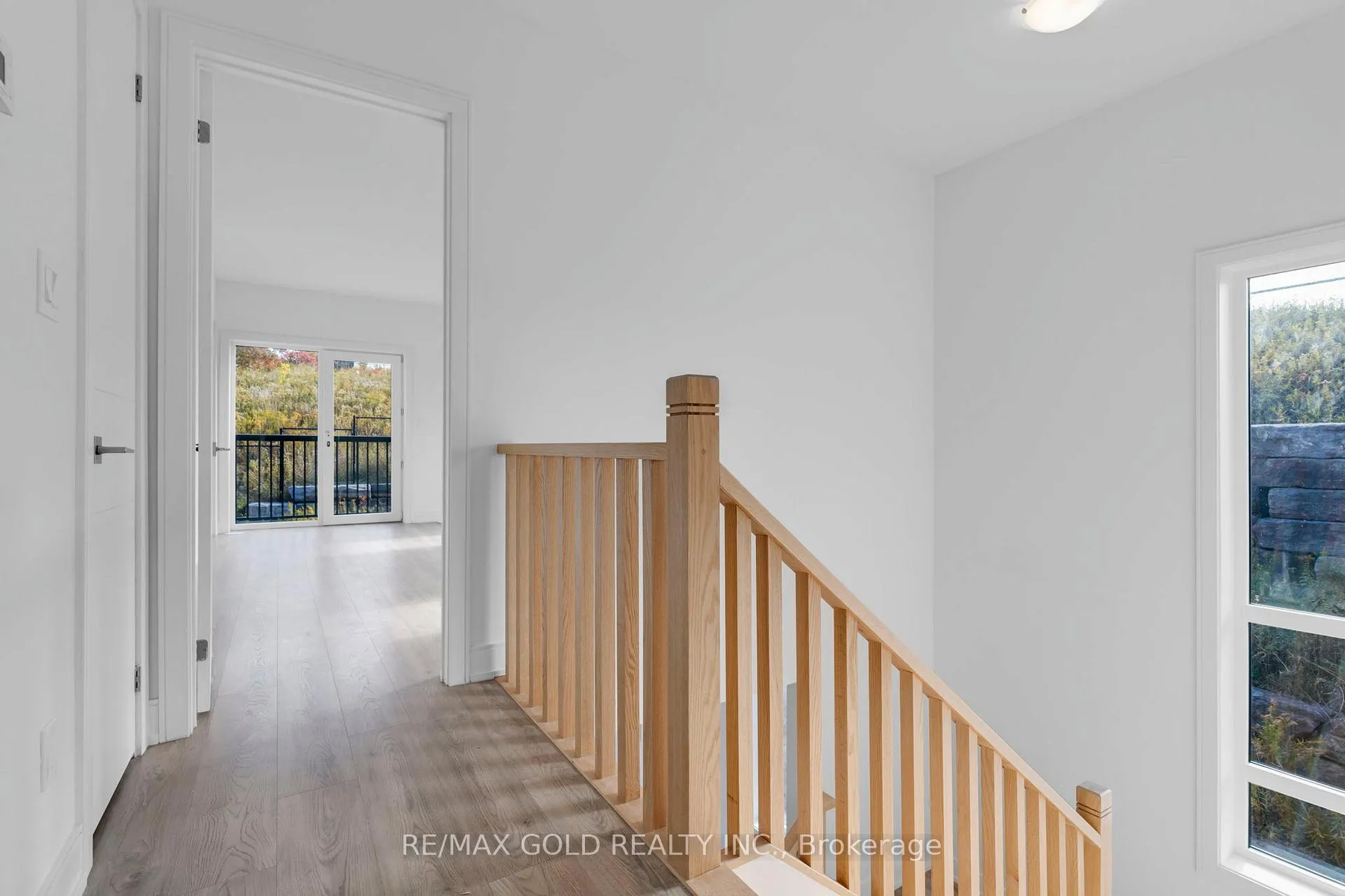 Photo 15 of Unit 2303, 26 Desiree Place, Caledon, Bolton West — HOMEH